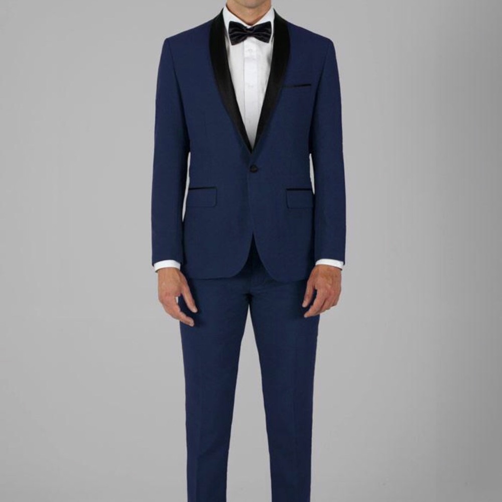 Alain Dupetit Navy Tuxedo w/ black shawl lapel 38R